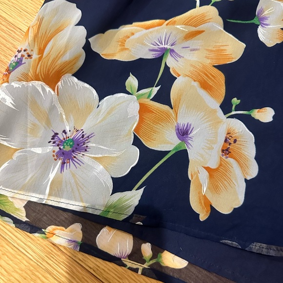 Floral romper - Picture 2 of 4